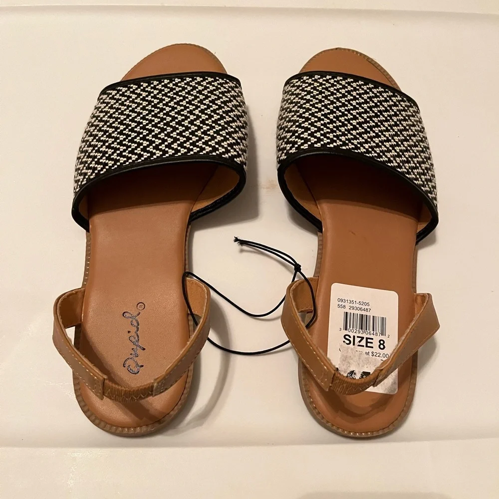 🐠Qupid. Shoes. New with Tags. - Picture 2 of 4